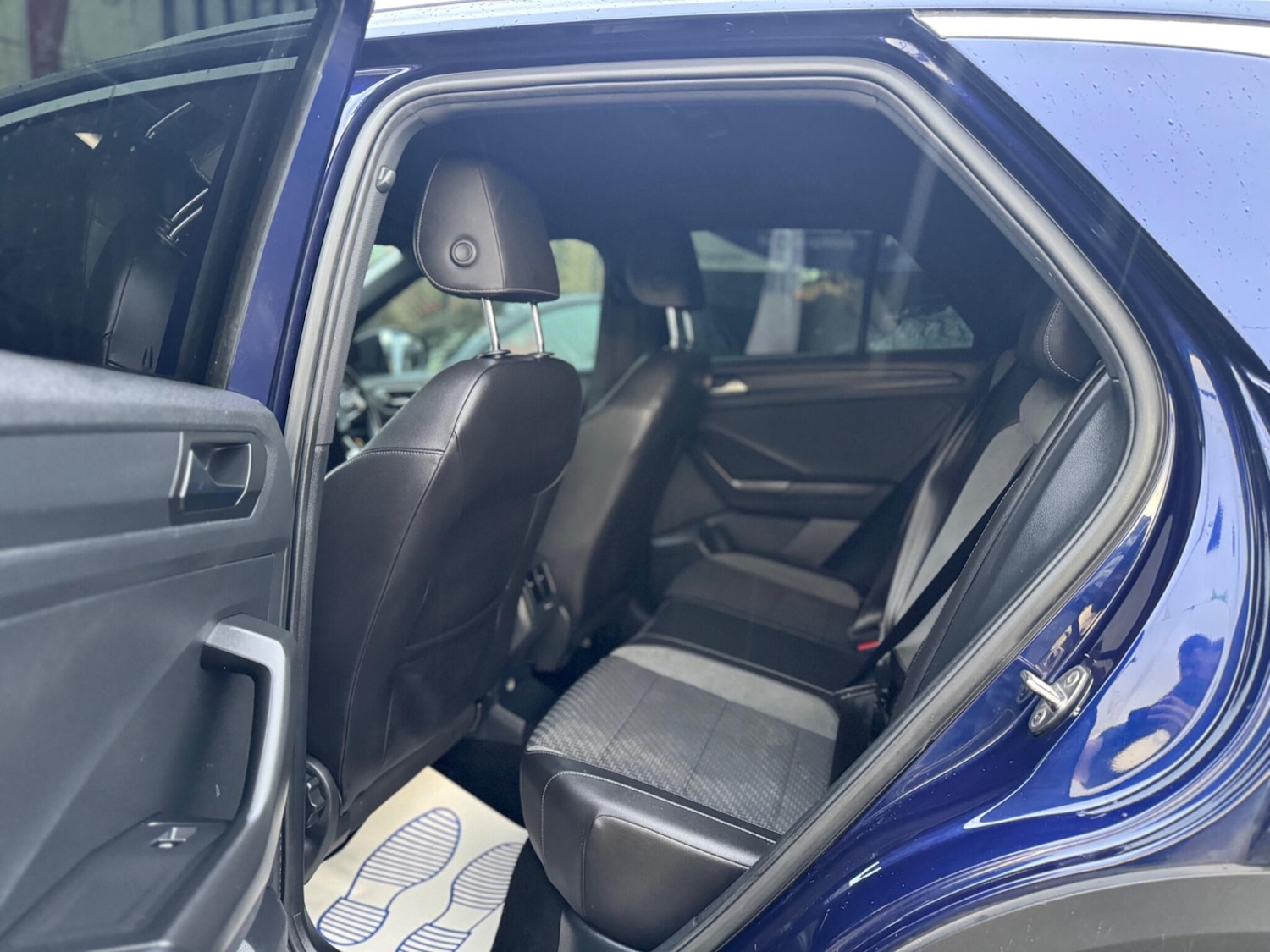 Used Volkswagen T-Roc 2019 for sale - 77573943: Photo 16