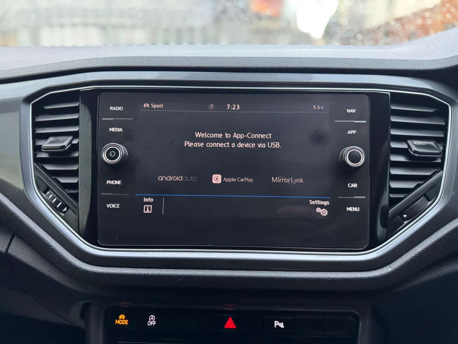 Used Volkswagen T-Roc 2019 for sale - 77573943: Photo 19