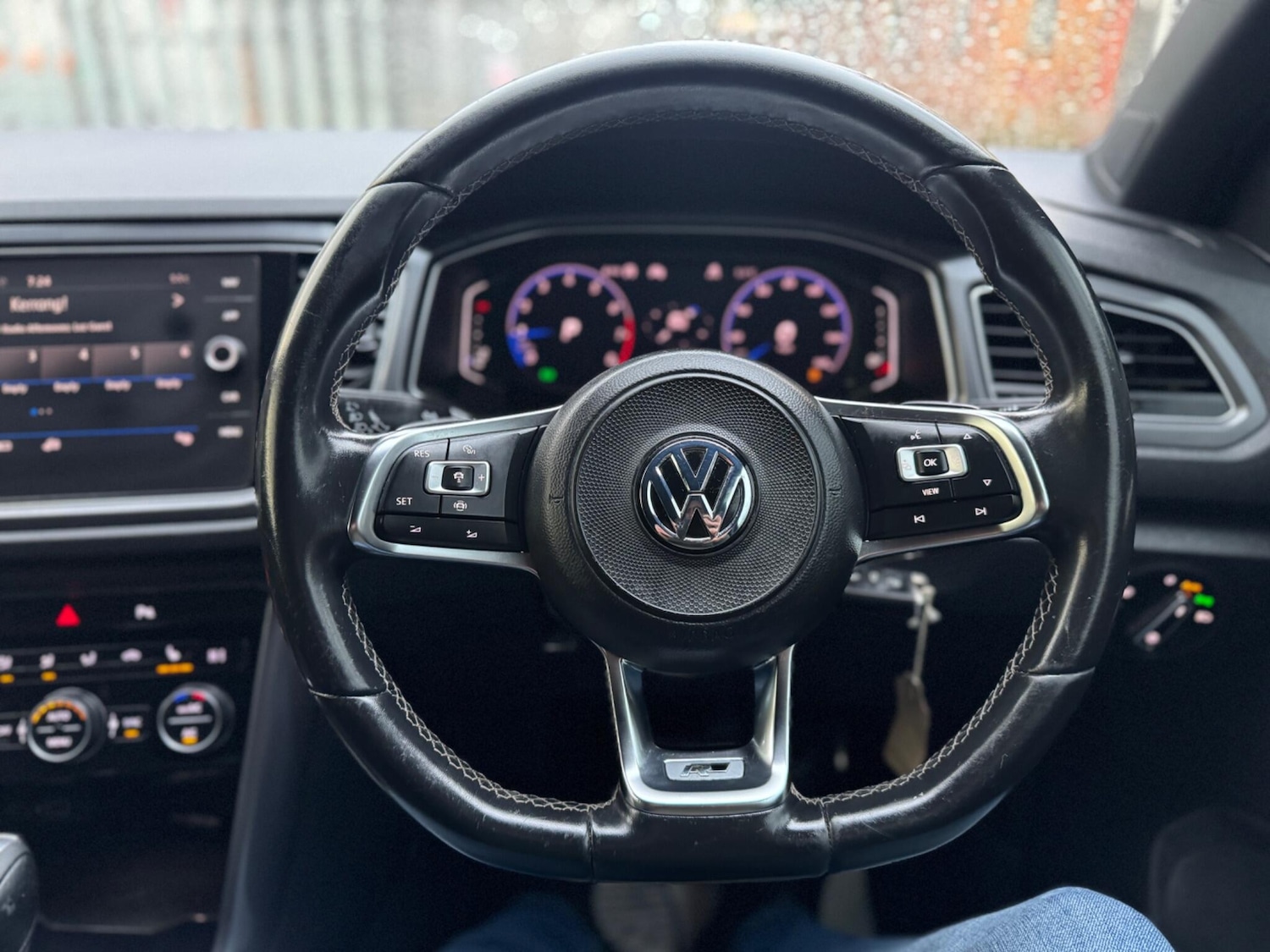 Used Volkswagen T-Roc 2019 for sale - 77573943: Photo 28