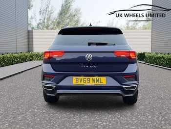Used Volkswagen T-Roc 2019 for sale - 77573943: Photo
