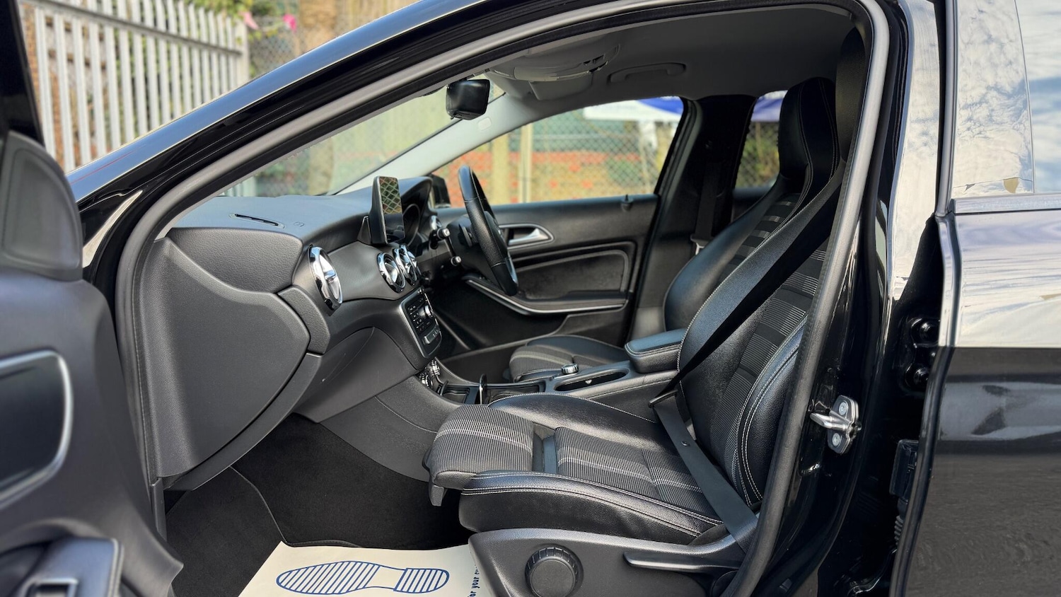 Used Mercedes-Benz GLA for sale - 77737689: Photo 11