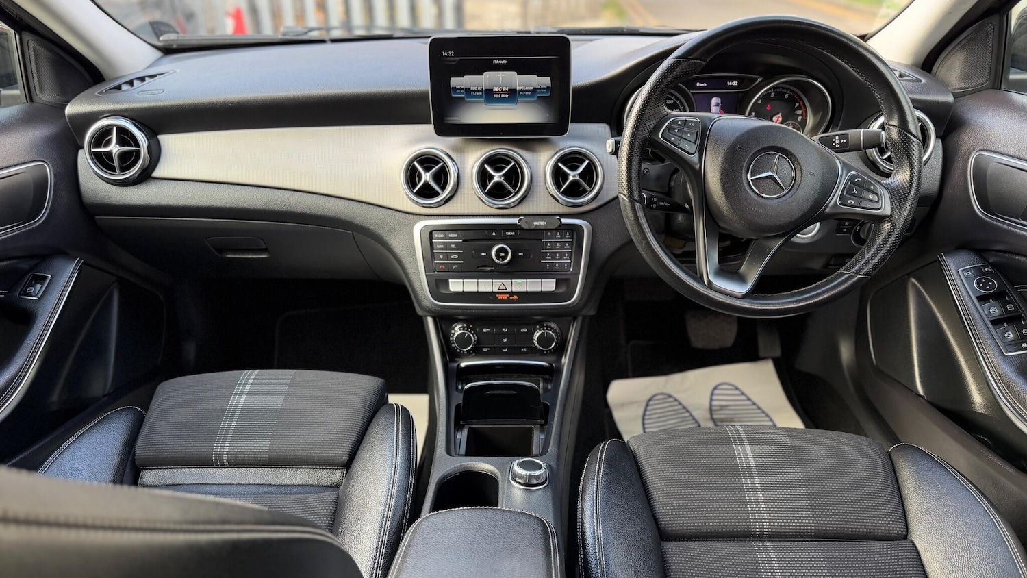 Used Mercedes-Benz GLA for sale - 77737689: Photo 16