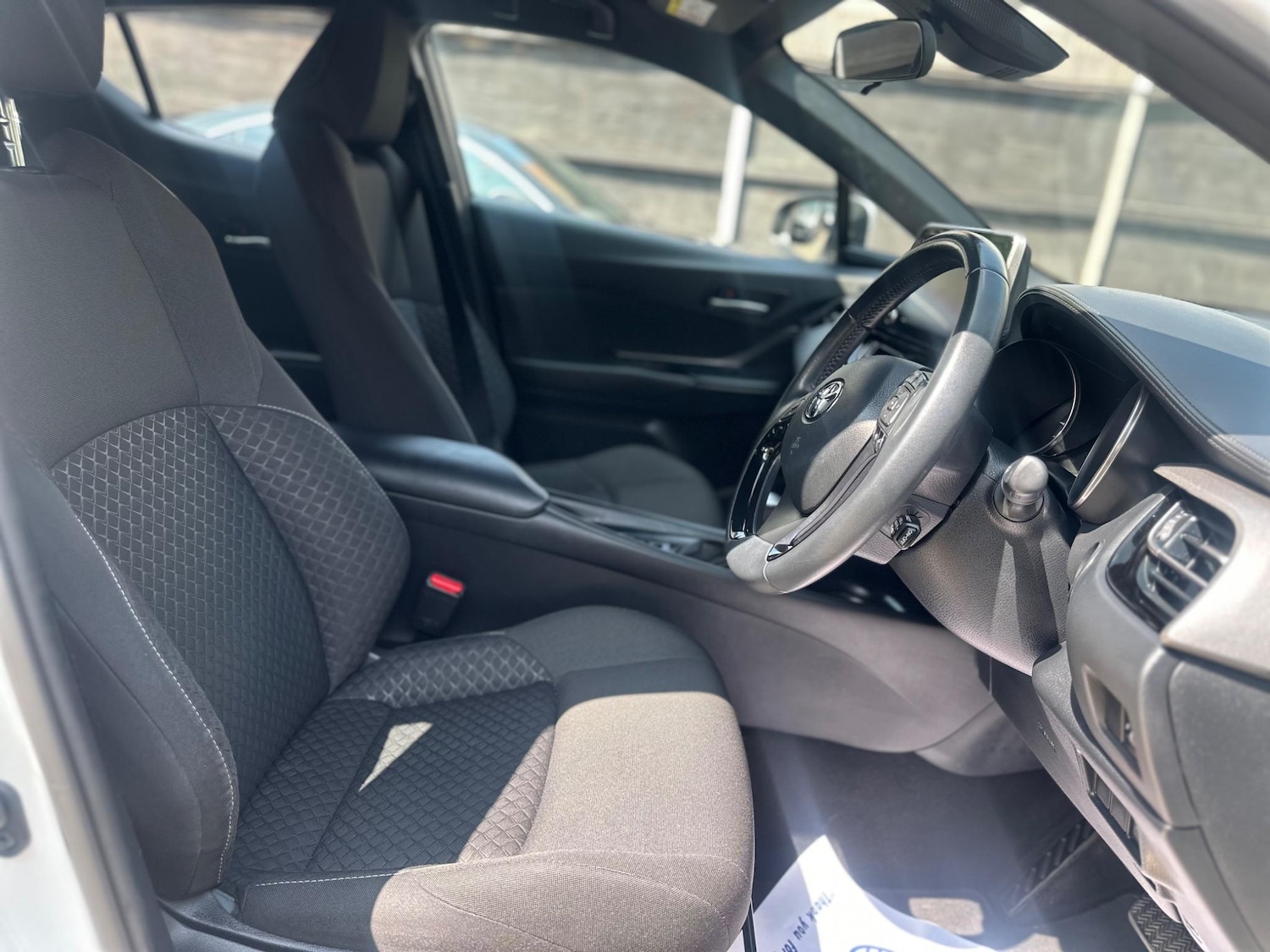 Used Toyota C-HR 2022 for sale - 76094831: Photo 14