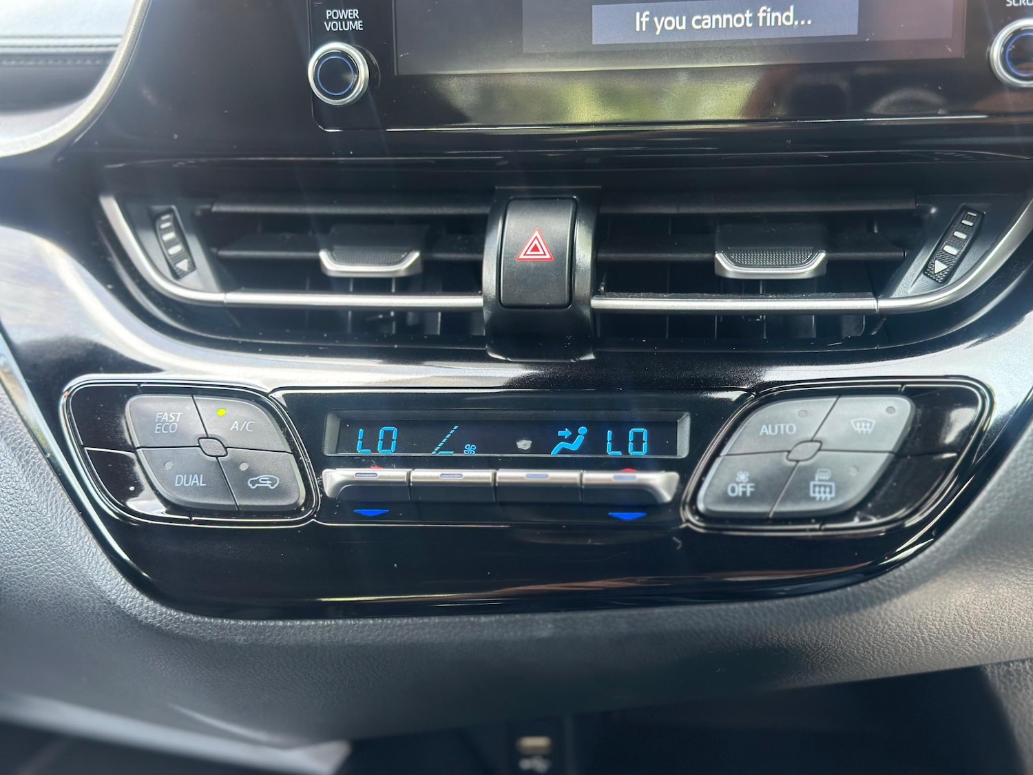 Used Toyota C-HR 2022 for sale - 76094831: Photo 26