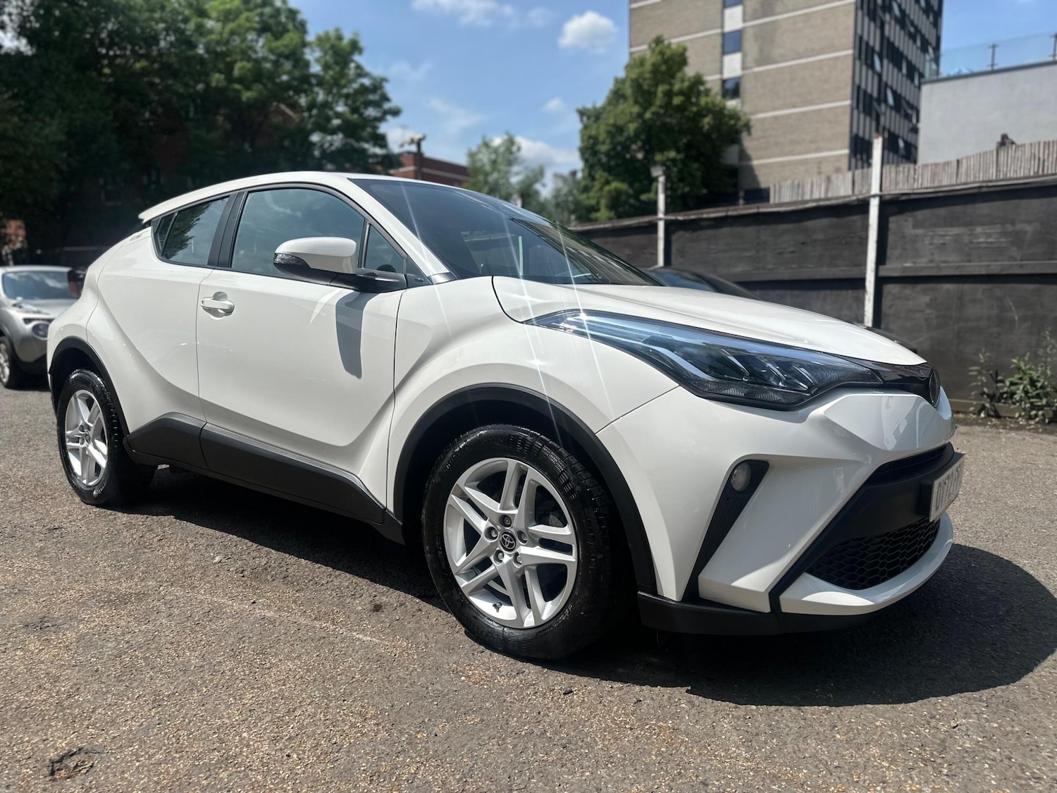 Used Toyota C-HR 2022 for sale - 76094831: Photo 7
