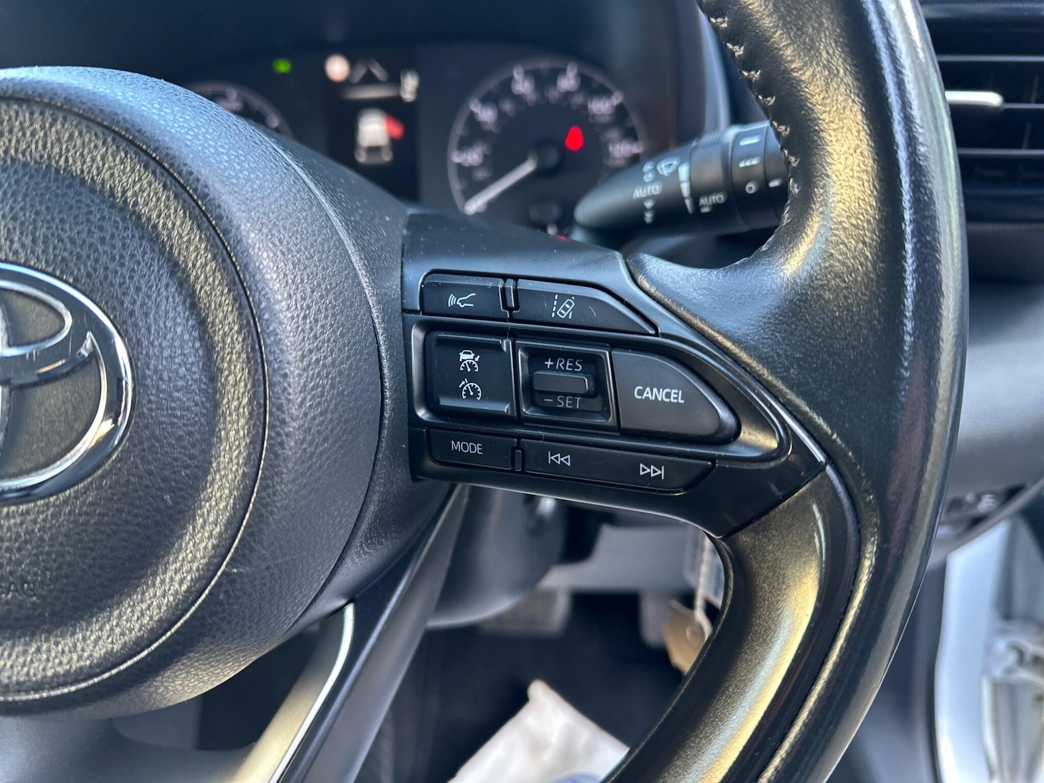 Used Toyota Yaris 2021 for sale - 77455498: Photo 33