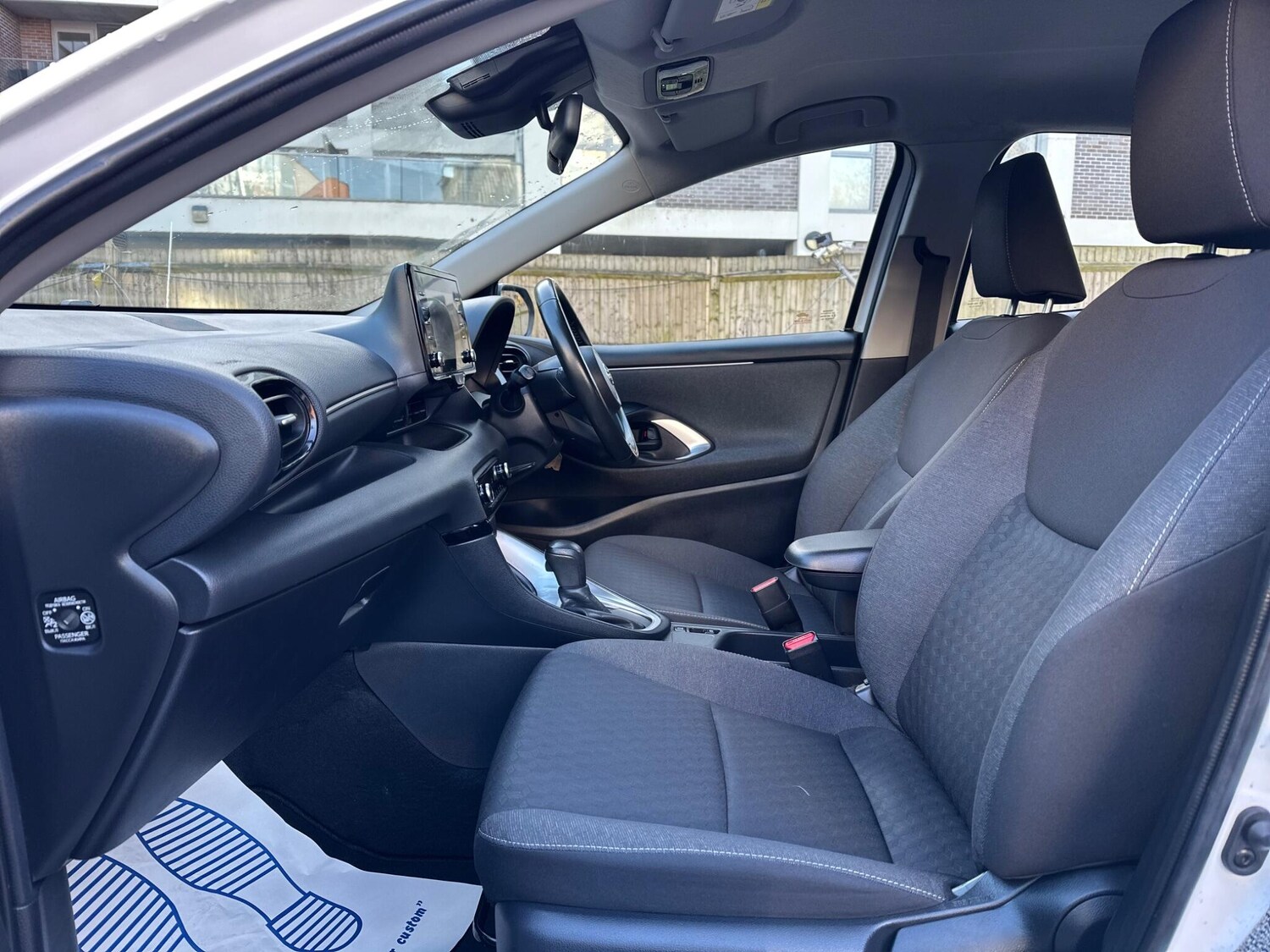 Used Toyota Yaris 2021 for sale - 77455498: Photo 35