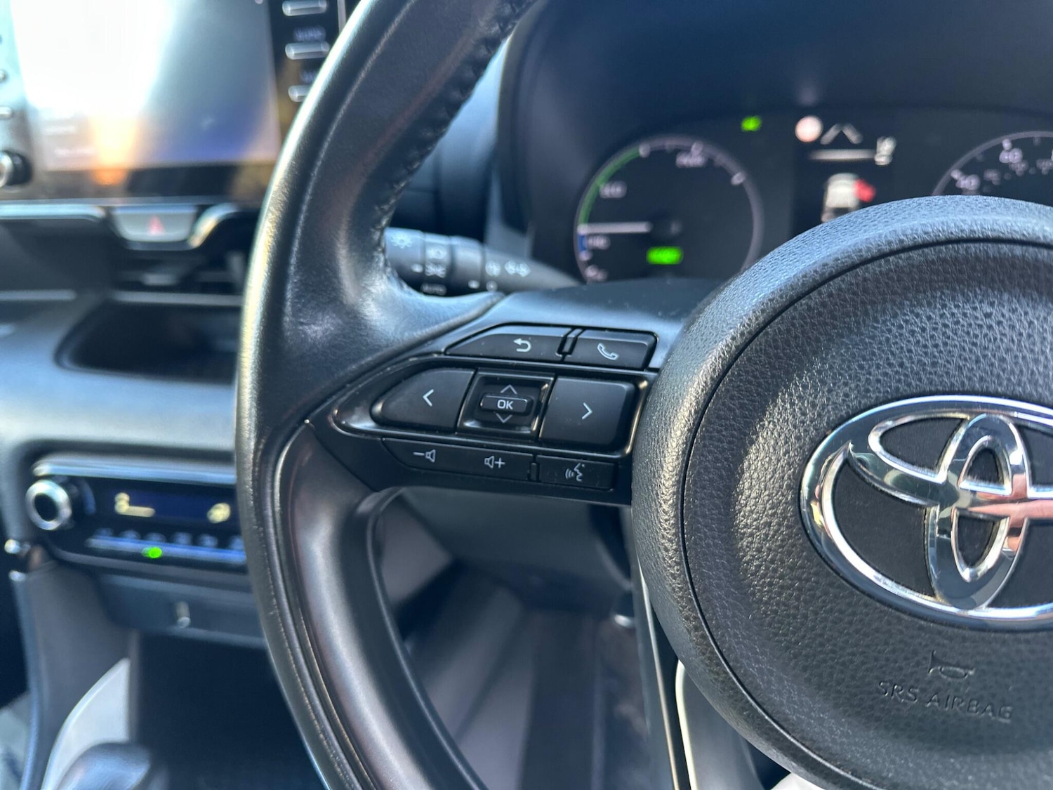 Used Toyota Yaris 2021 for sale - 77455498: Photo 37