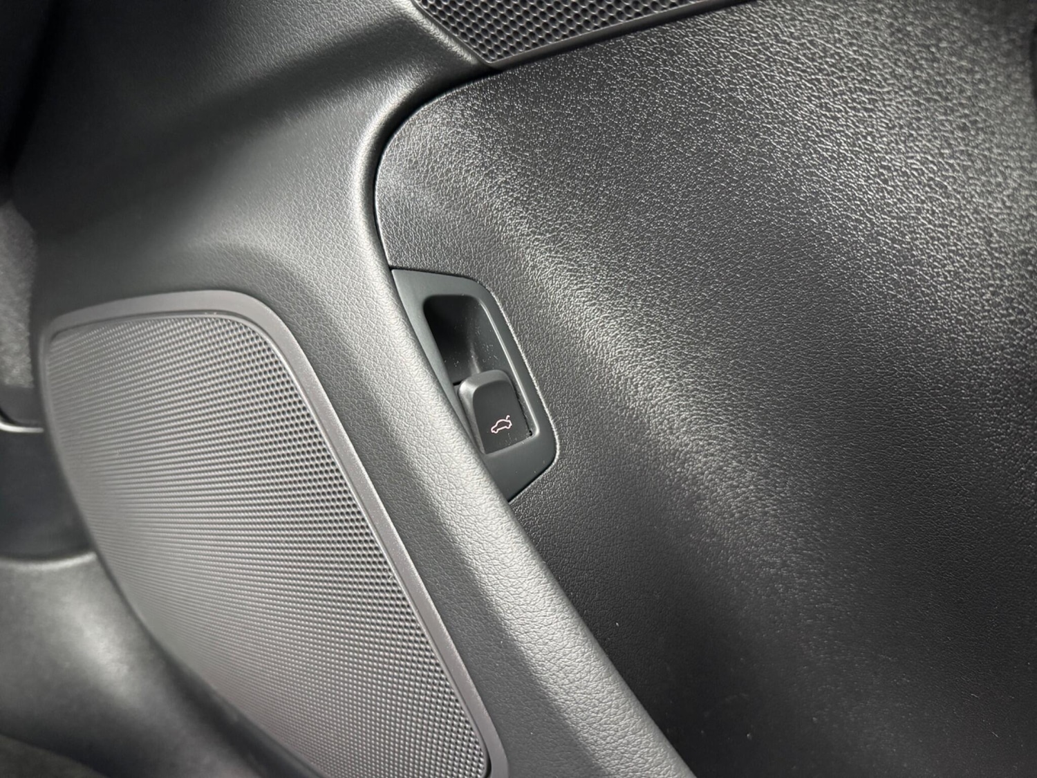 Used Audi Q3 2018 for sale - 76521519: Photo 16