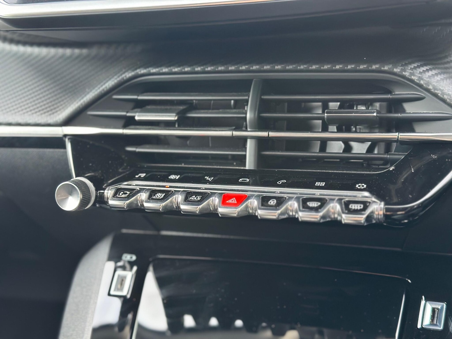 Used Peugeot 2008 2022 for sale - 75905718: Photo 19