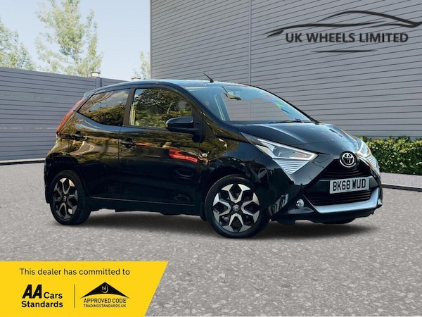 Used Toyota AYGO 2018 for sale - 76108739: Photo 1