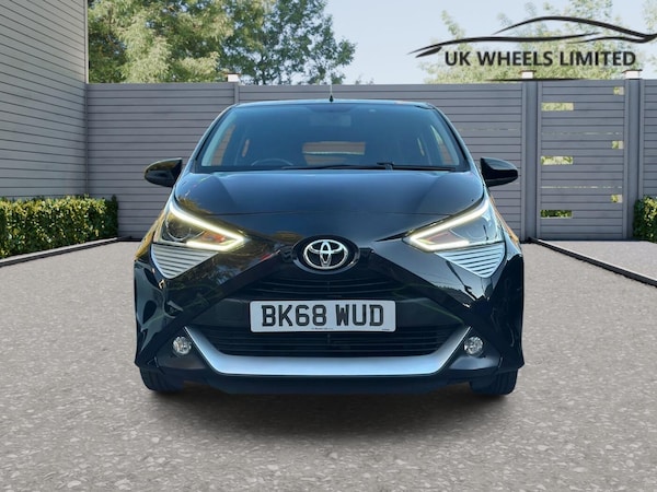 Used Toyota AYGO 2018 for sale - 76108739: Photo 3