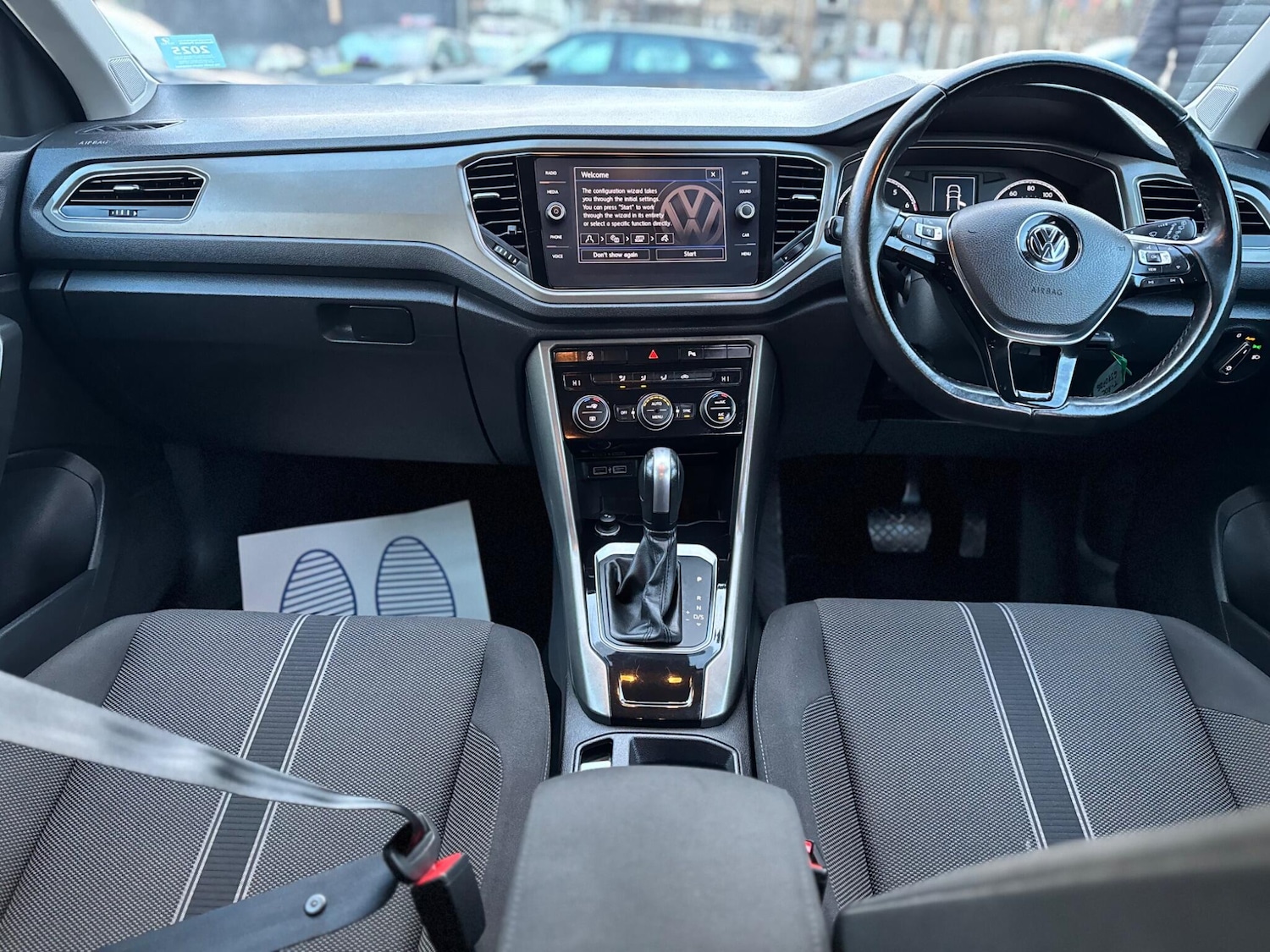 Used Volkswagen T-Roc for sale - 77704942: Photo 14