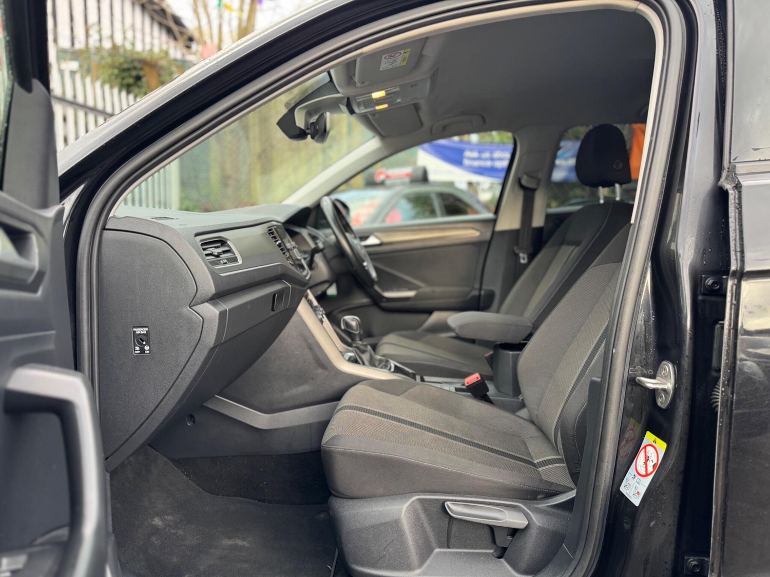 Used Volkswagen T-Roc for sale - 77704942: Photo 18