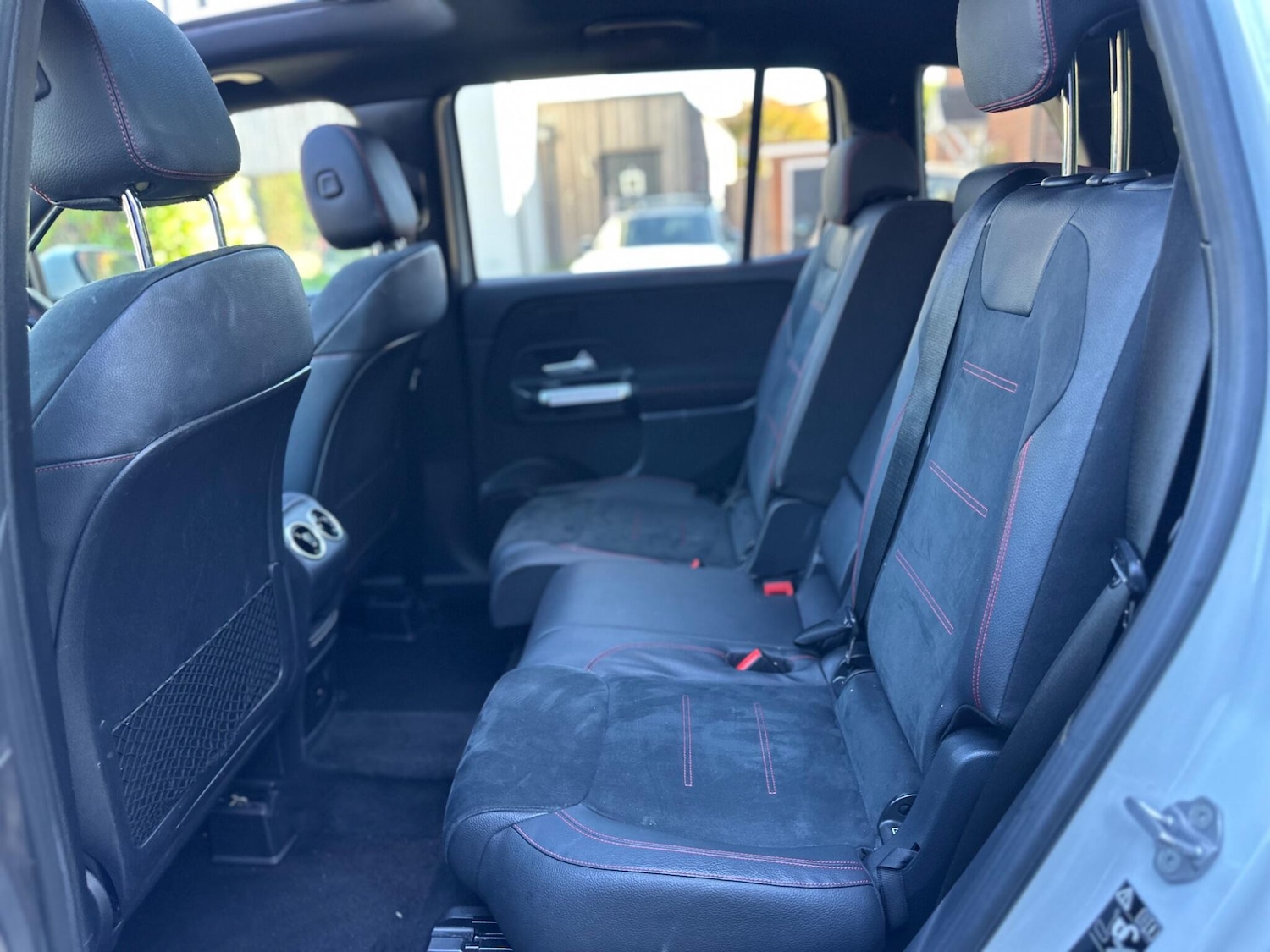 Used Mercedes-Benz GLB 2022 for sale - 77029107: Photo 27