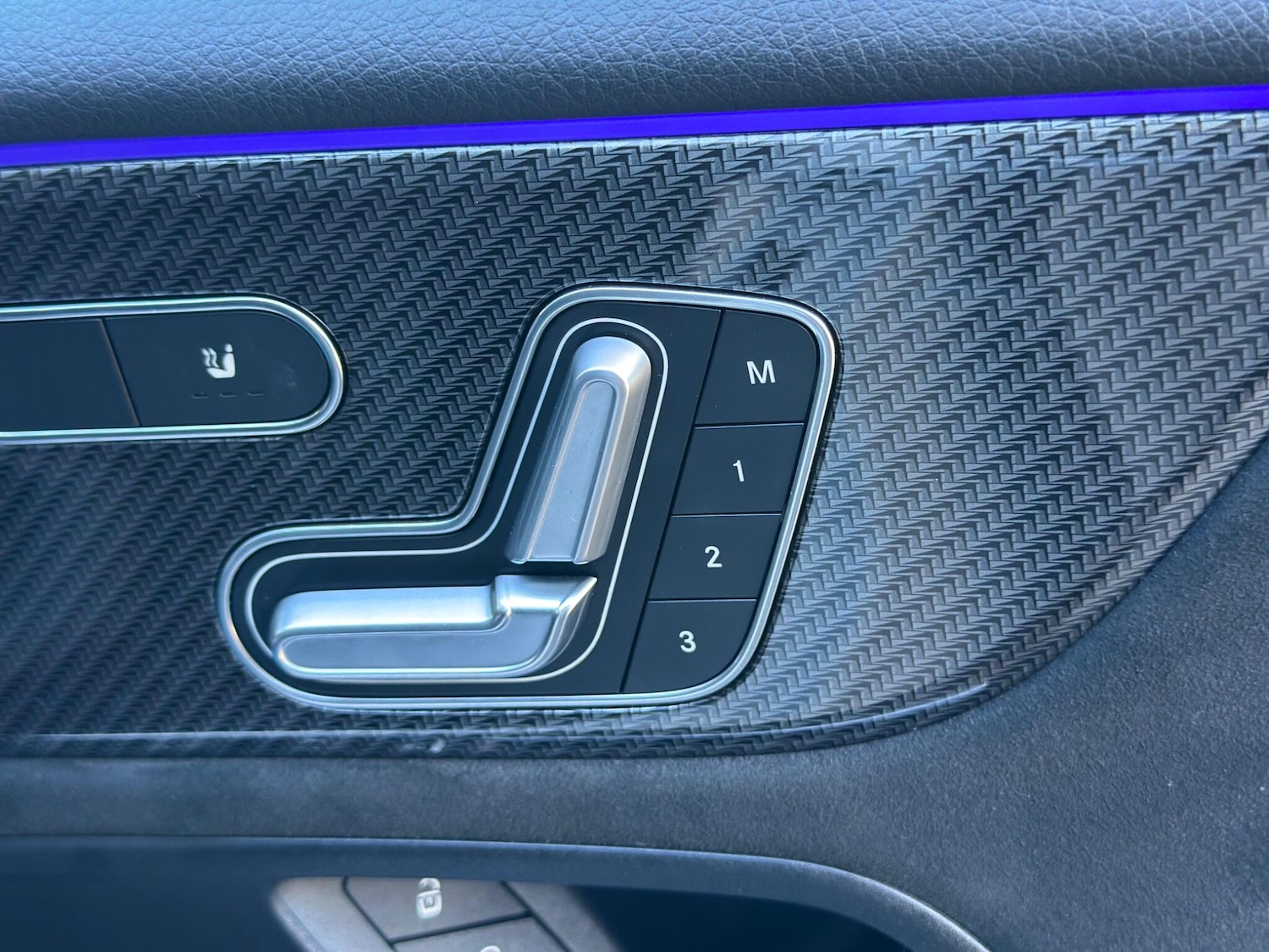 Used Mercedes-Benz GLB 2022 for sale - 77029107: Photo 39