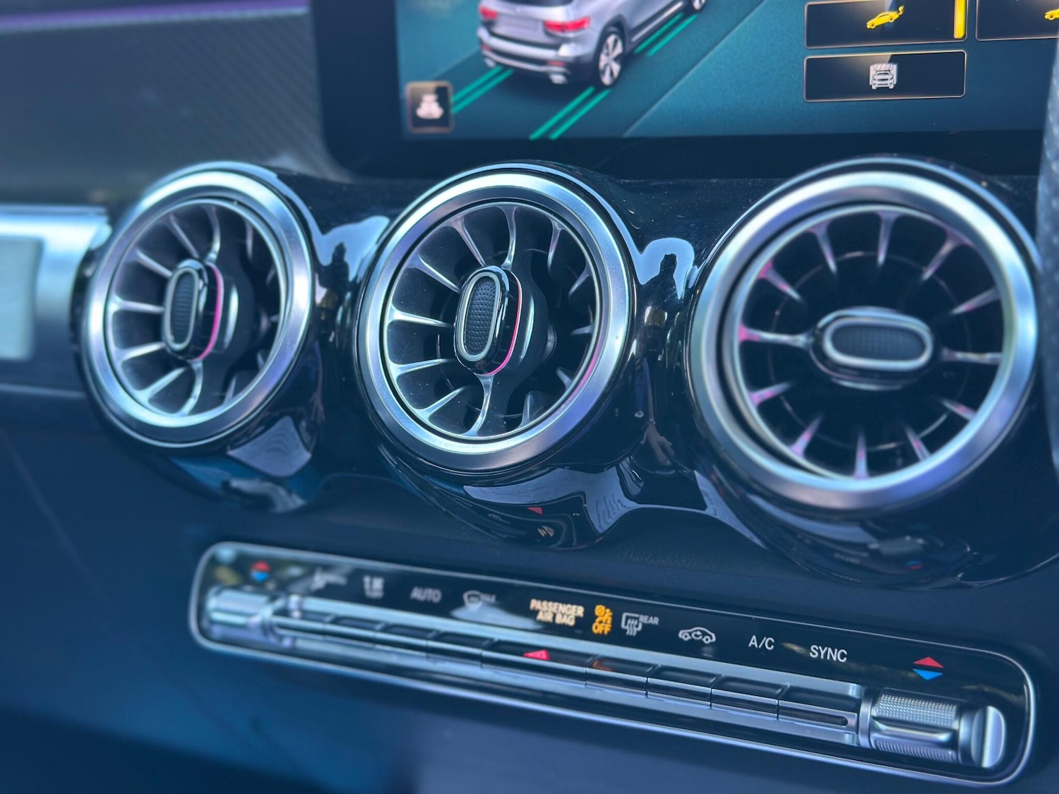 Used Mercedes-Benz GLB 2022 for sale - 77029107: Photo 53