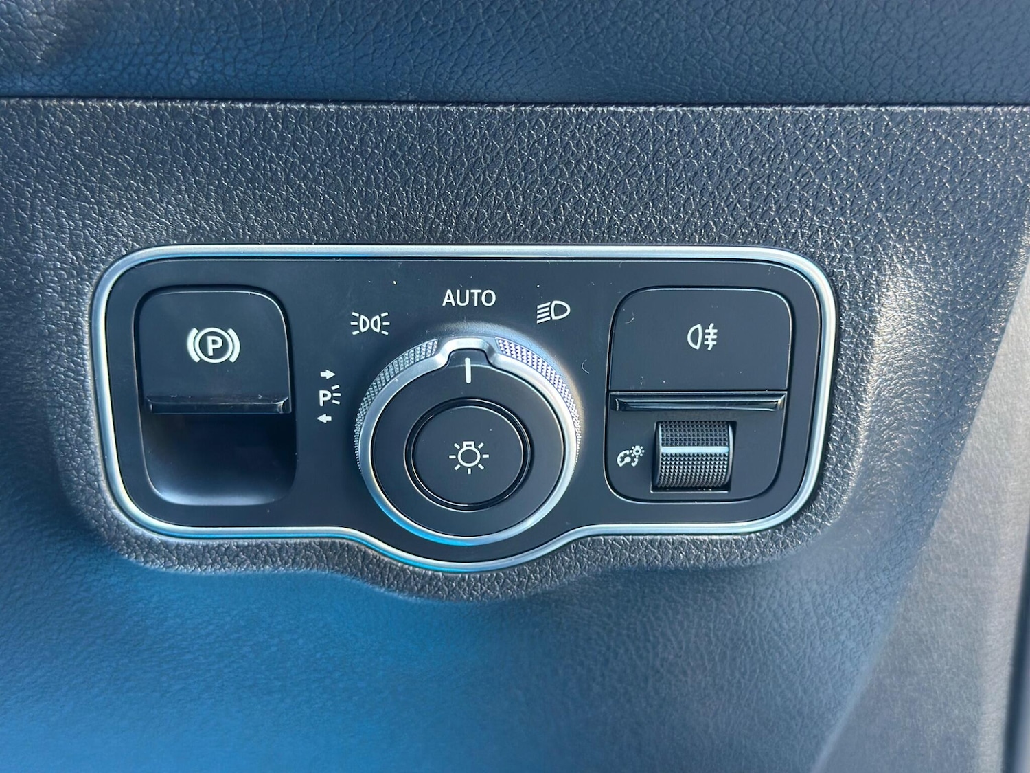 Used Mercedes-Benz GLB 2022 for sale - 77029107: Photo 66