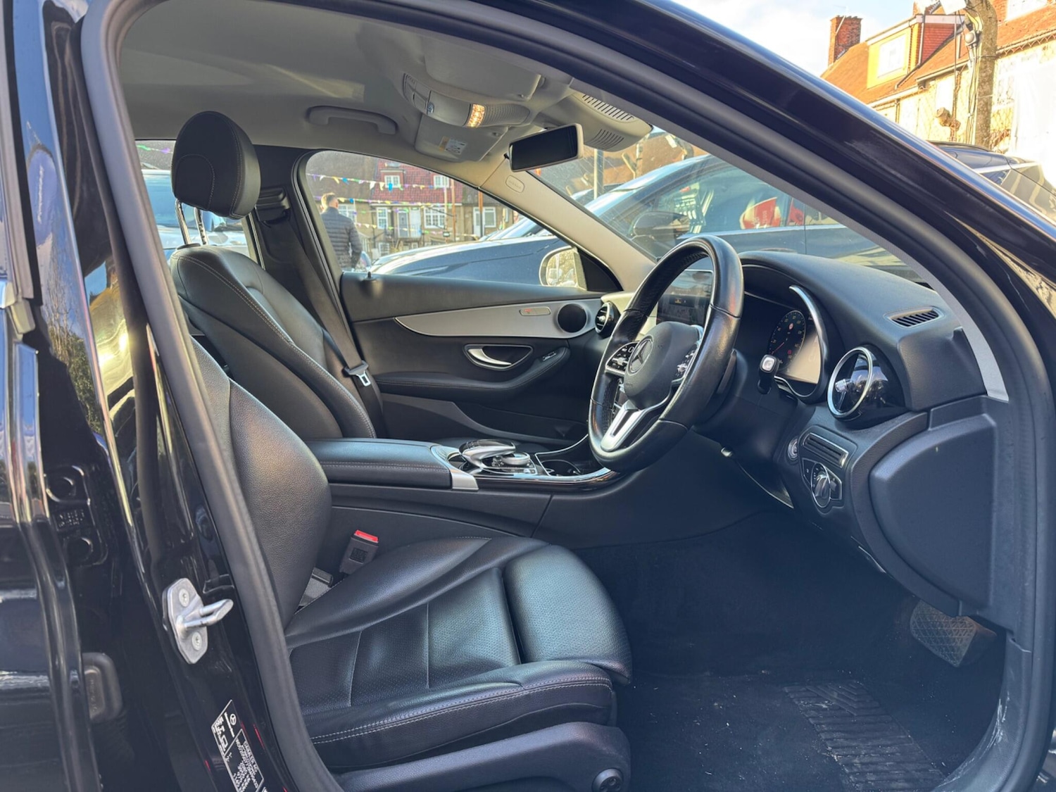 Used Mercedes-Benz C Class 2019 for sale - 77049978: Photo 12