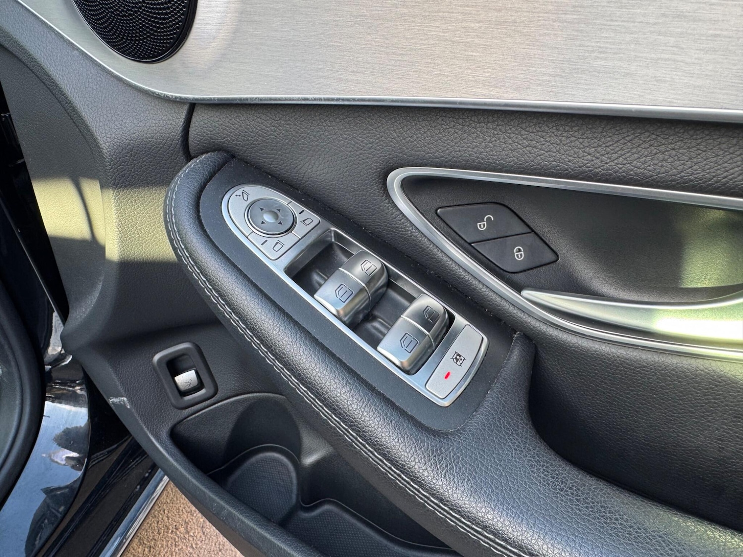 Used Mercedes-Benz C Class 2019 for sale - 77049978: Photo 28