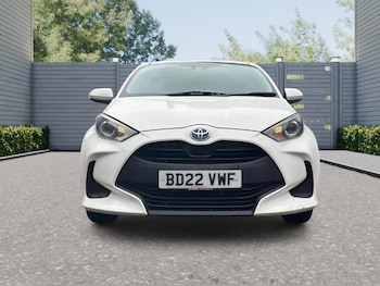 Used Toyota Yaris 2022 for sale - 75916286: Photo