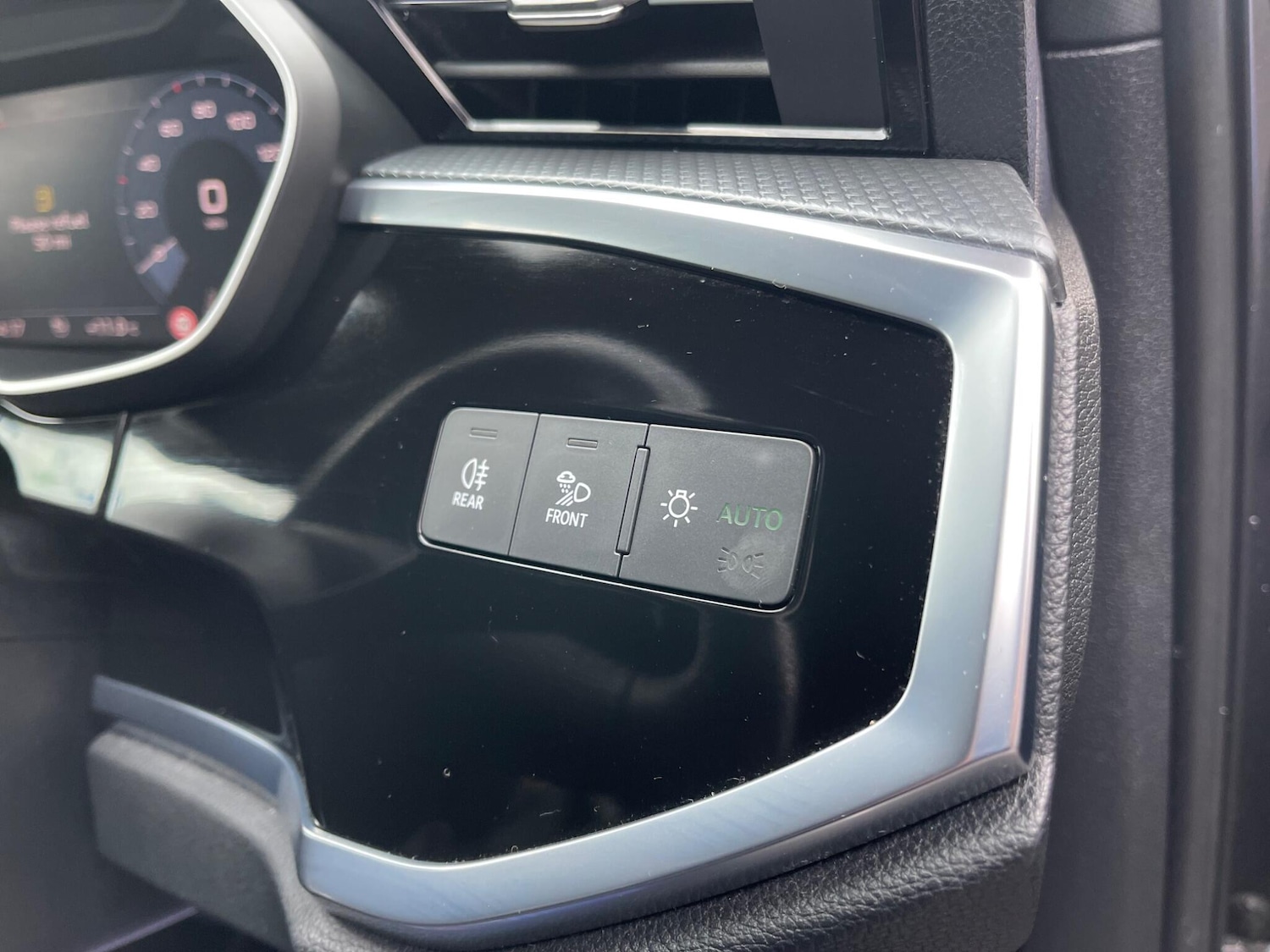 Used Audi Q3 2020 for sale - 76499293: Photo 18