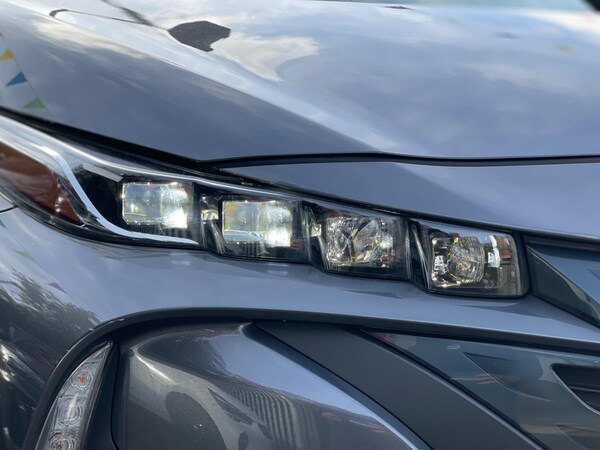 Used Toyota Prius 2022 for sale - 76175420: Photo 11