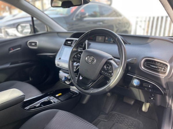 Used Toyota Prius 2022 for sale - 76175420: Photo 14