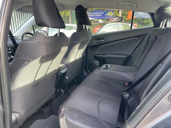 Used Toyota Prius 2022 for sale - 76175420: Photo 16