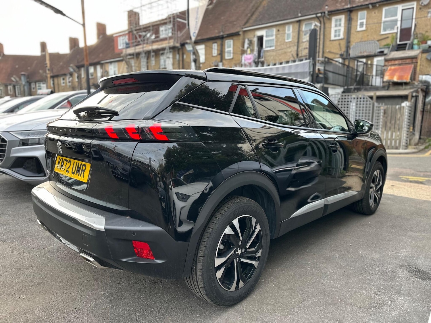 Used Peugeot 2008 2022 for sale - 76989405: Photo 9