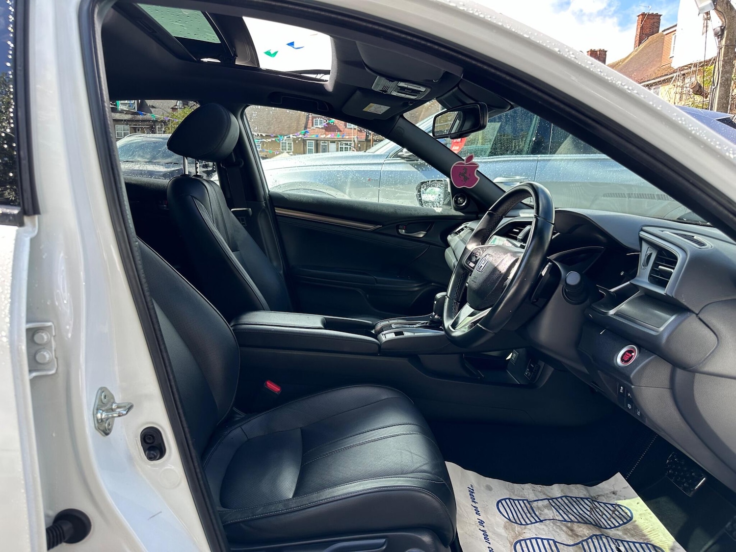 Used Honda Civic 2018 for sale - 76989043: Photo 12