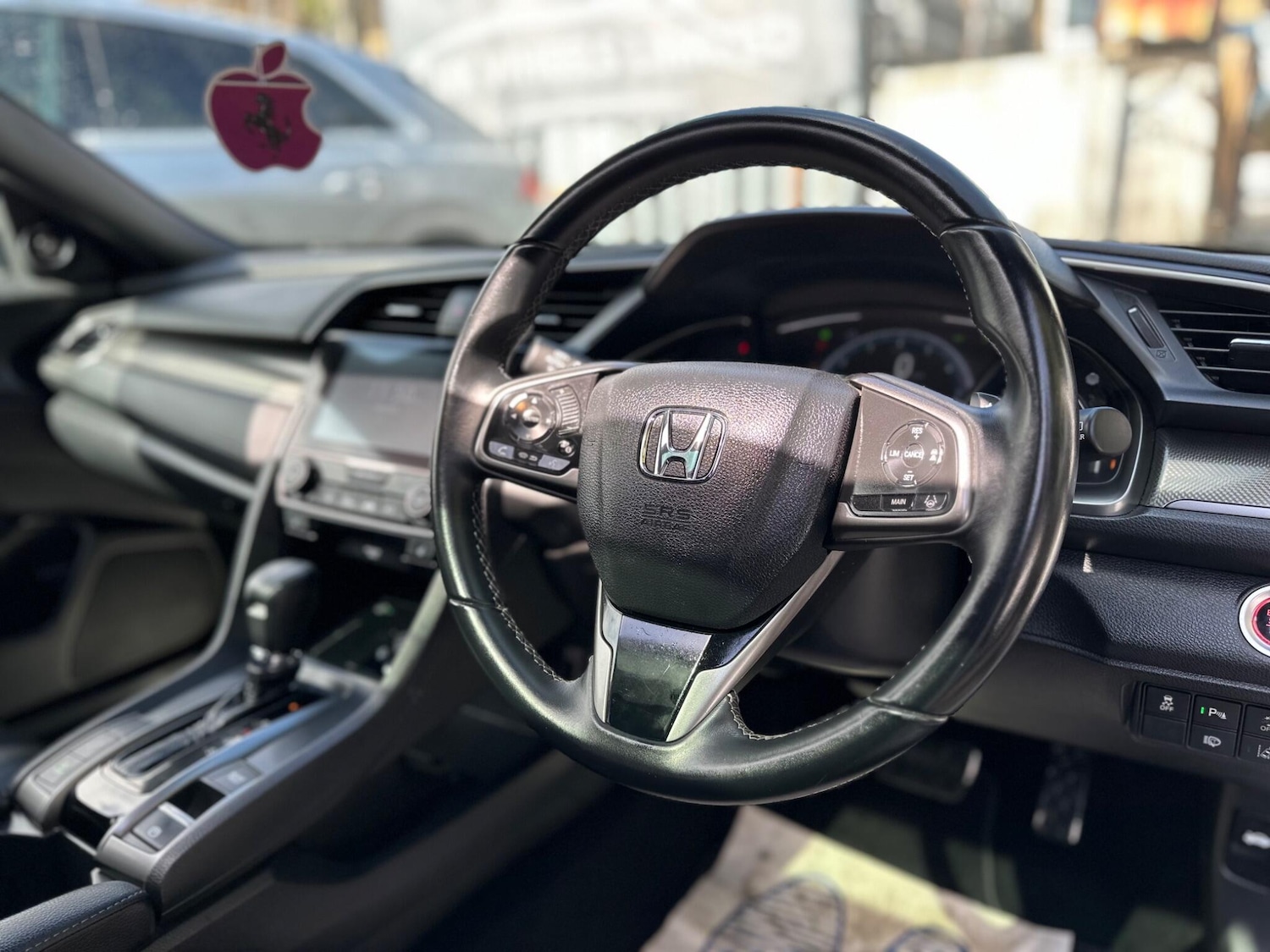 Used Honda Civic 2018 for sale - 76989043: Photo 14