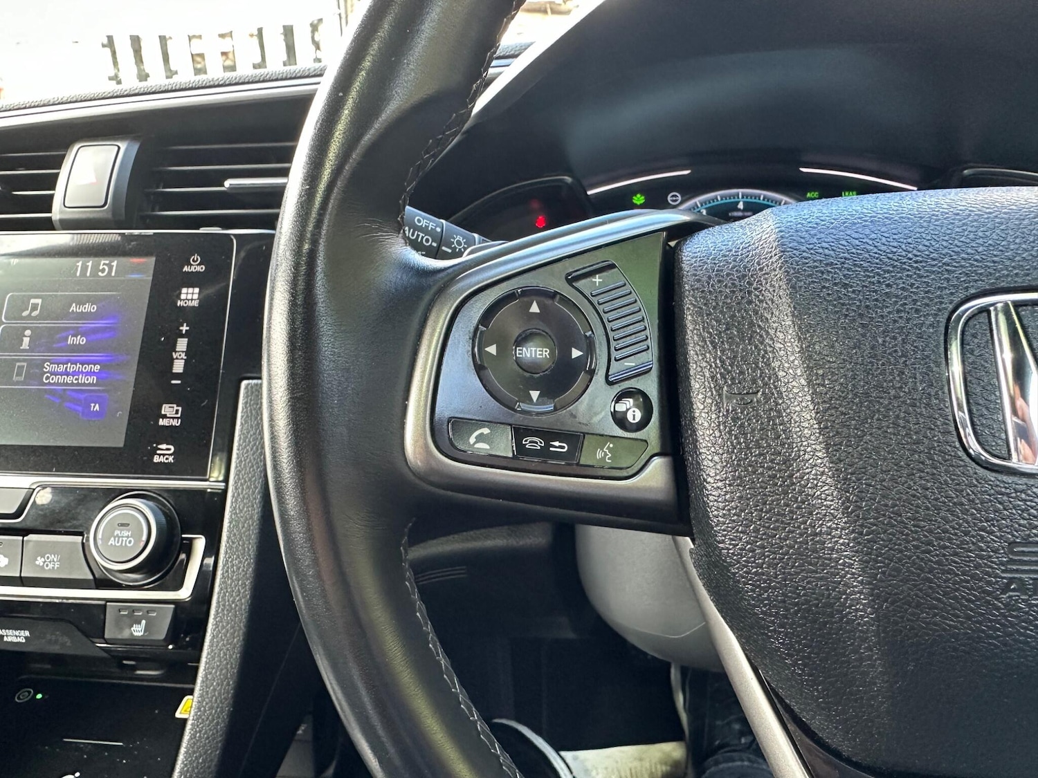 Used Honda Civic 2018 for sale - 76989043: Photo 16