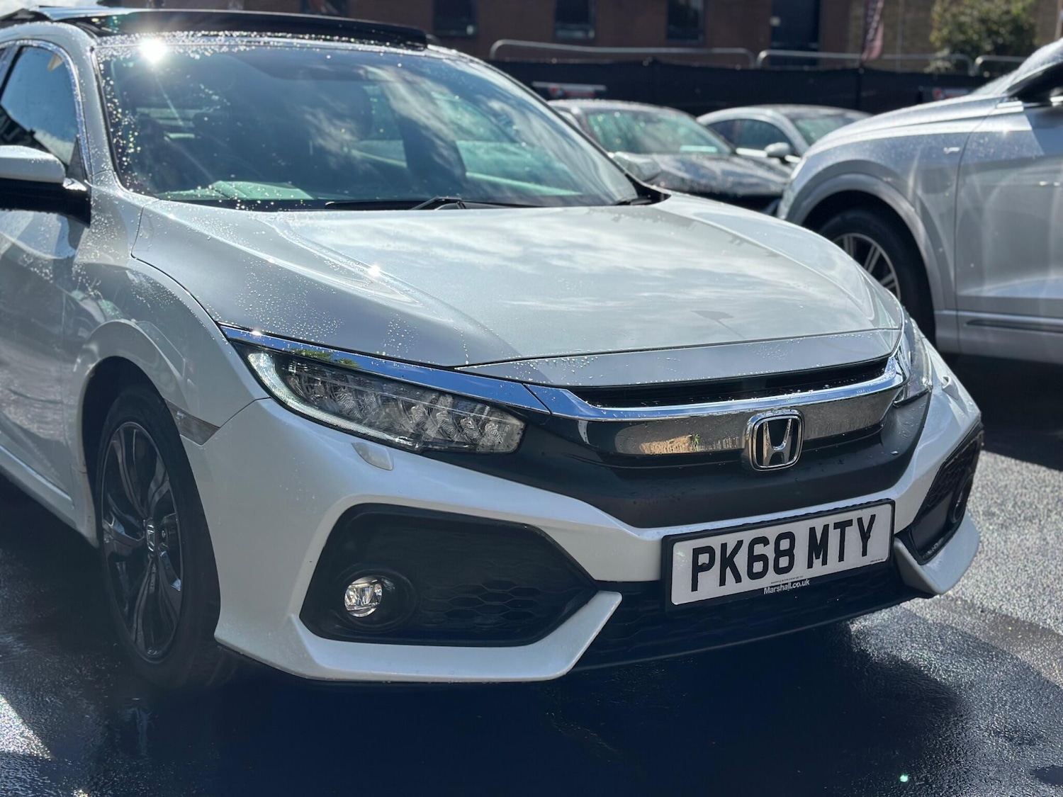 Used Honda Civic 2018 for sale - 76989043: Photo 21