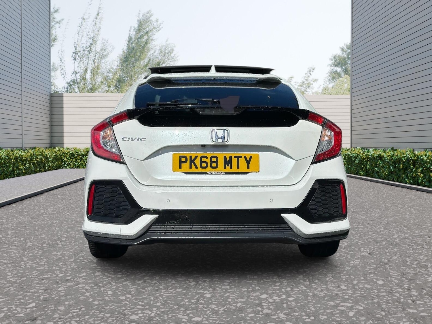 Used Honda Civic 2018 for sale - 76989043: Photo 4