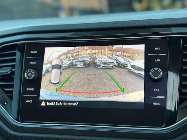 Used Volkswagen T-Roc 2019 for sale - 76109595: Photo 27