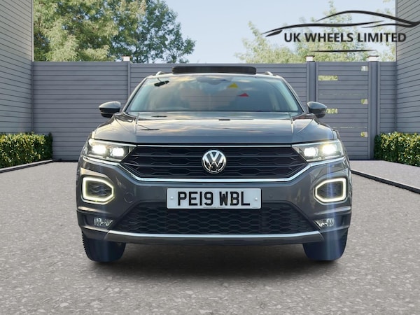 Used Volkswagen T-Roc 2019 for sale - 76109595: Photo 3