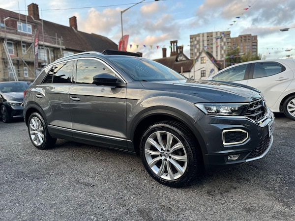 Used Volkswagen T-Roc 2019 for sale - 76109595: Photo 6