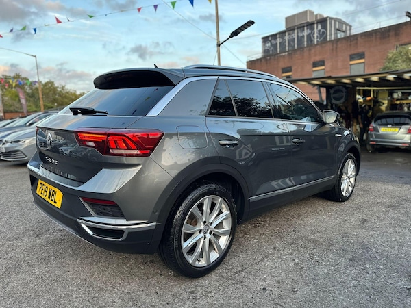 Used Volkswagen T-Roc 2019 for sale - 76109595: Photo 8