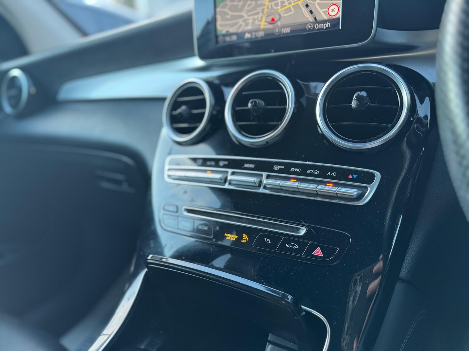 Used Mercedes-Benz GLC 2019 for sale - 77538595: Photo 21