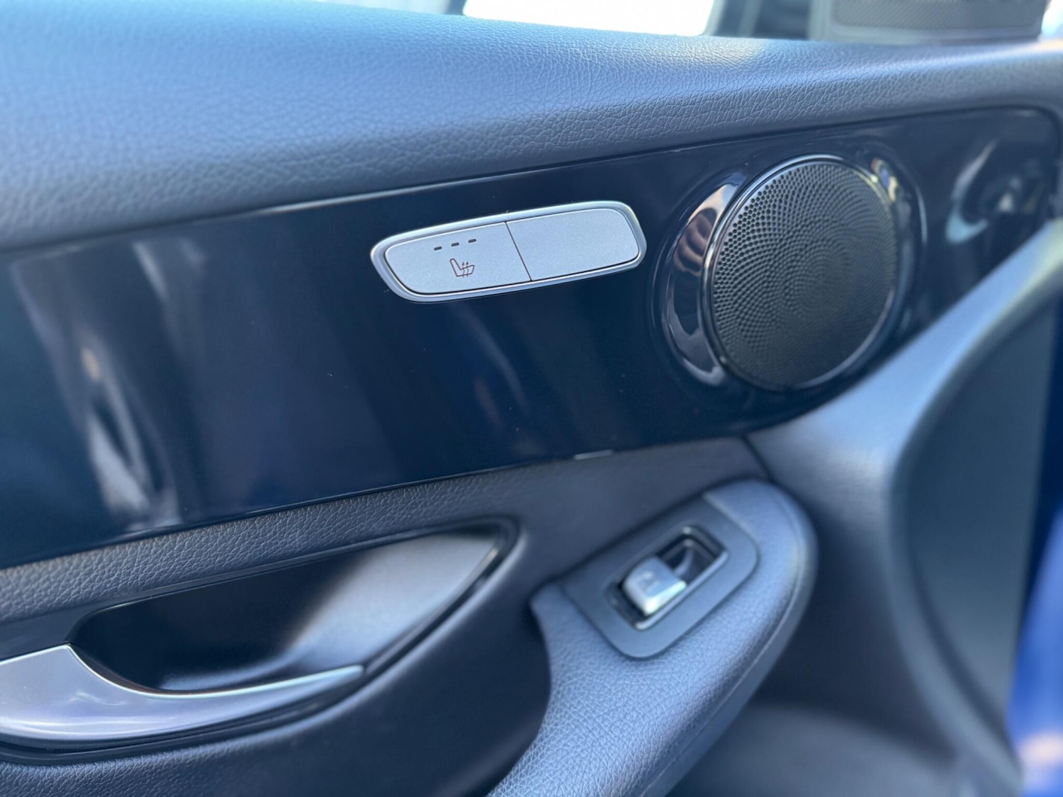 Used Mercedes-Benz GLC 2019 for sale - 77538595: Photo 39