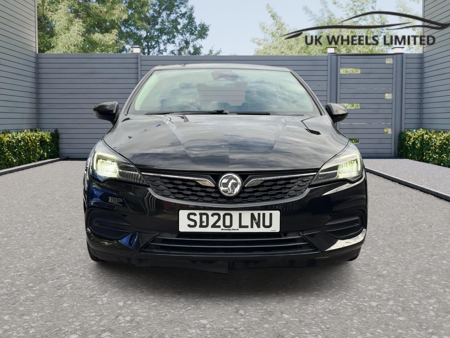 Used Vauxhall Astra 2020 for sale - 76326907: Photo 2