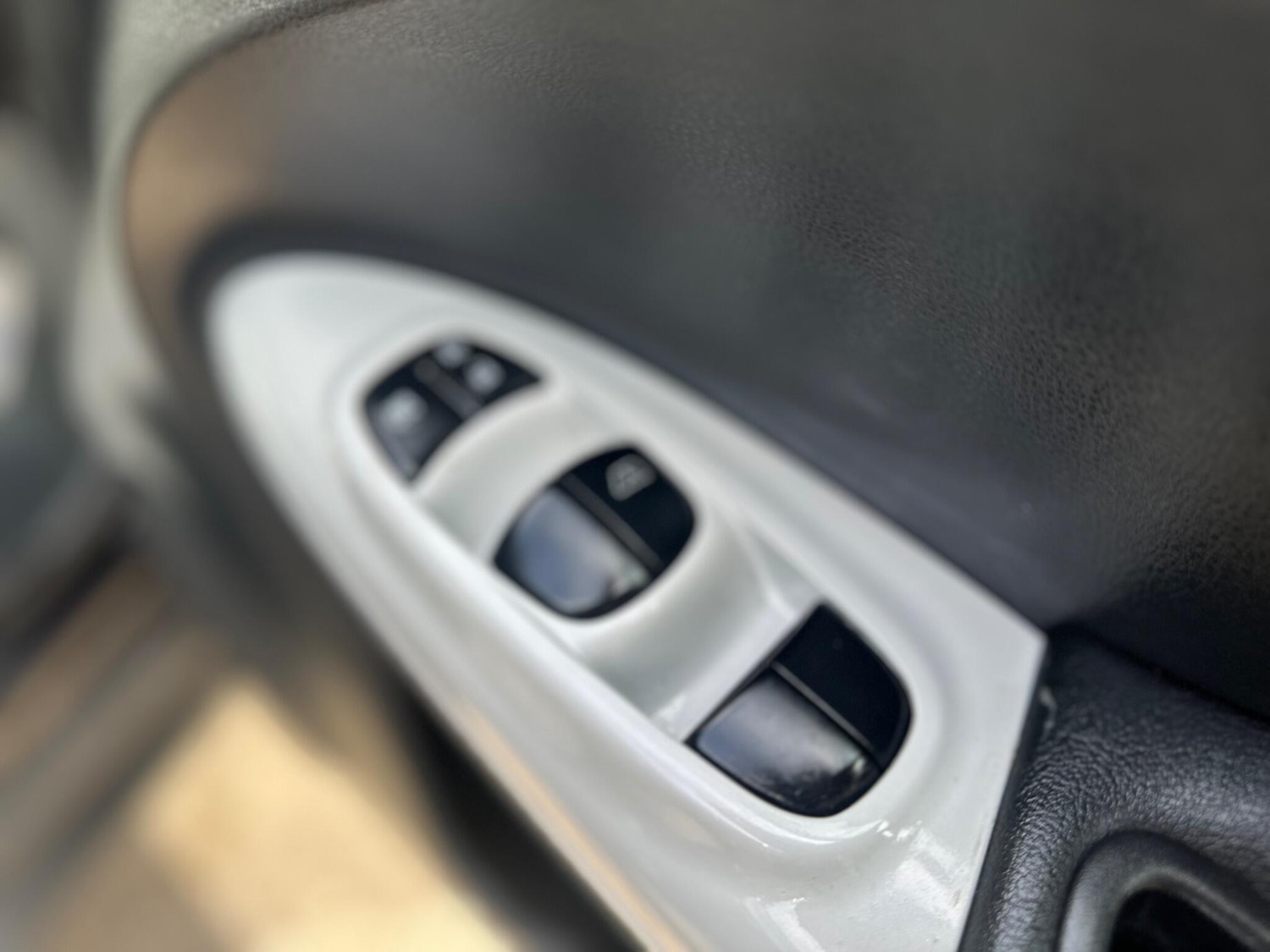 Used Nissan Juke 2017 for sale - 76458077: Photo 16