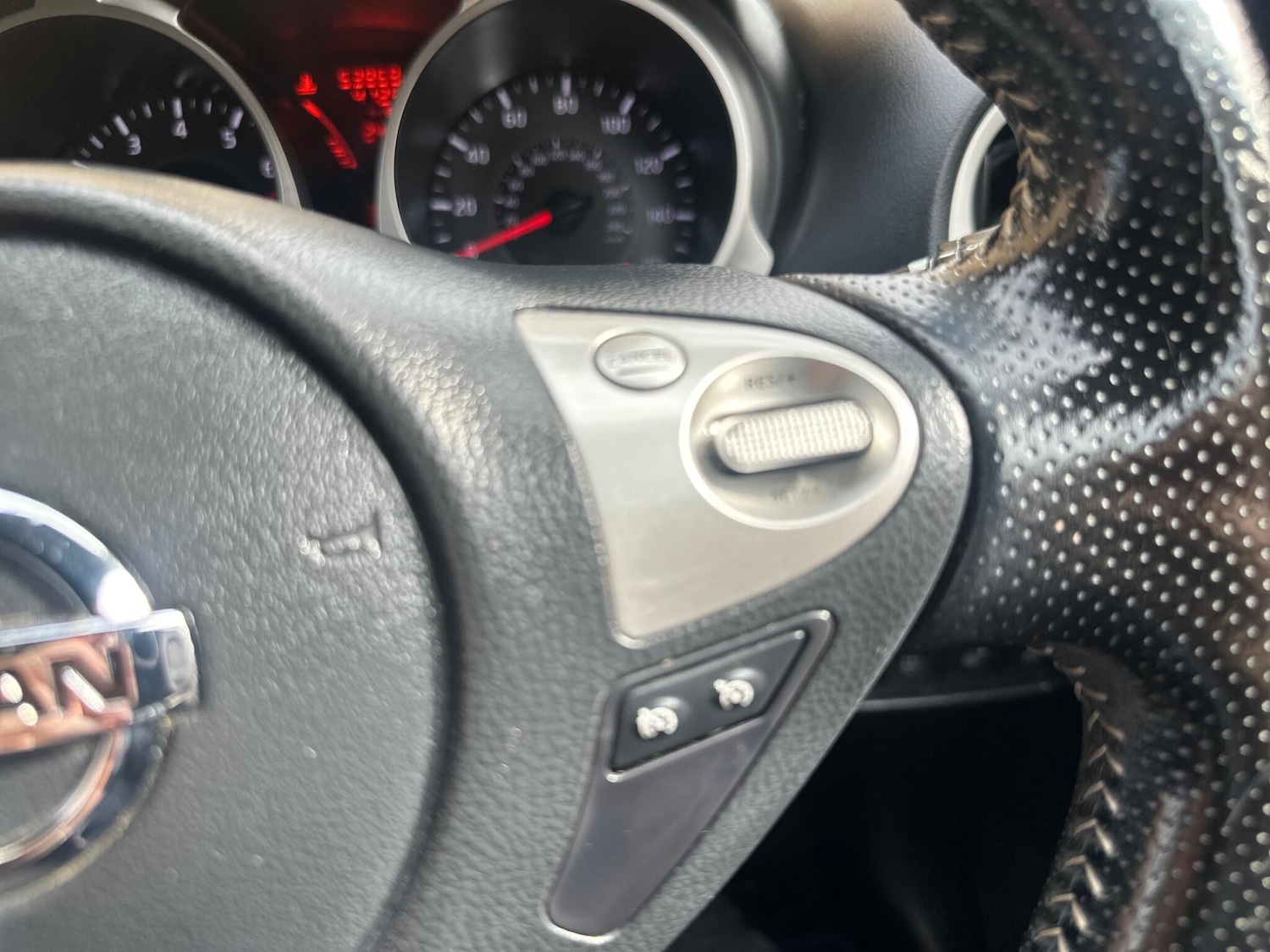 Used Nissan Juke 2017 for sale - 76458077: Photo 19