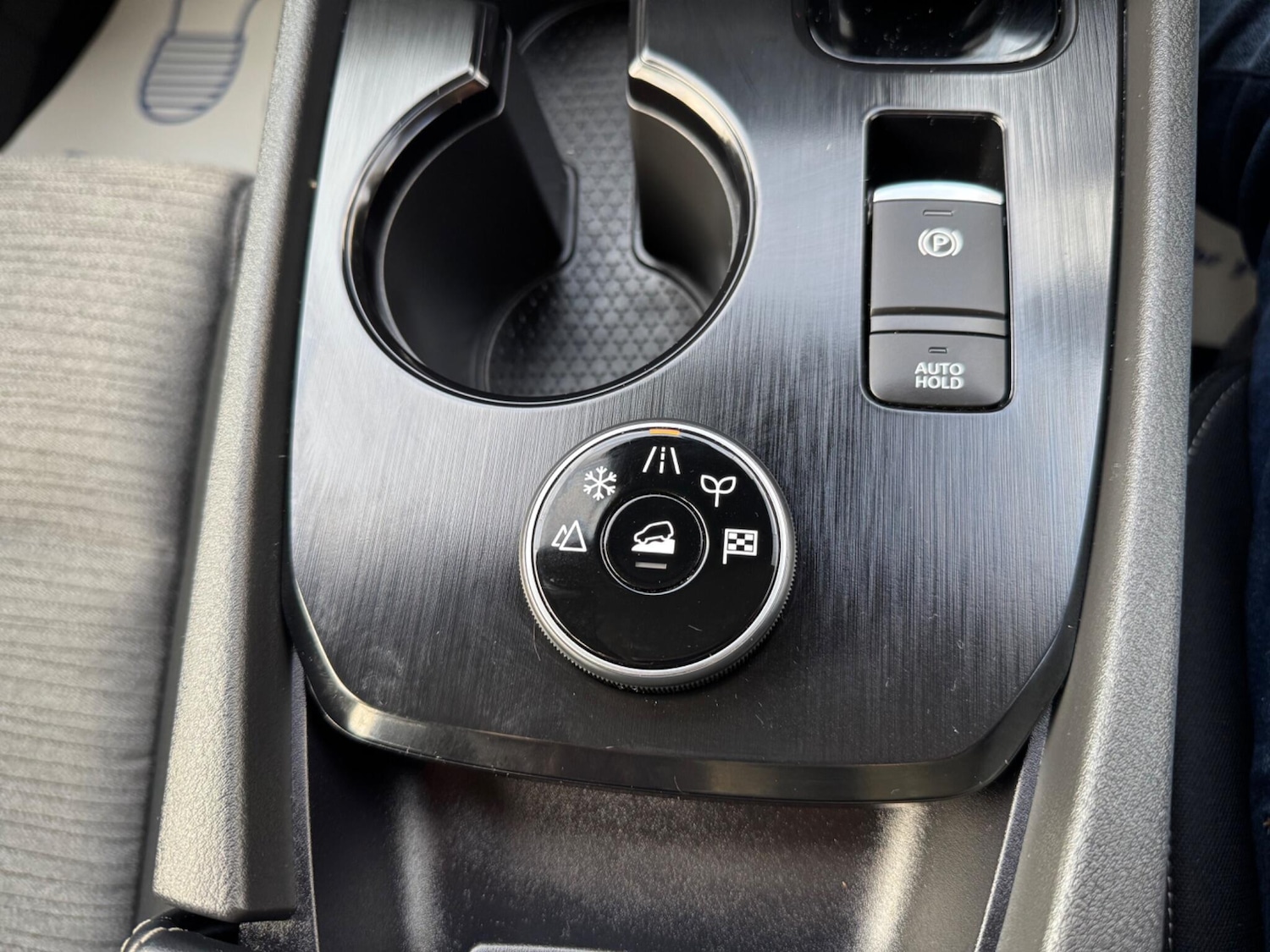 Used Nissan X-Trail for sale - 77238067: Photo 18