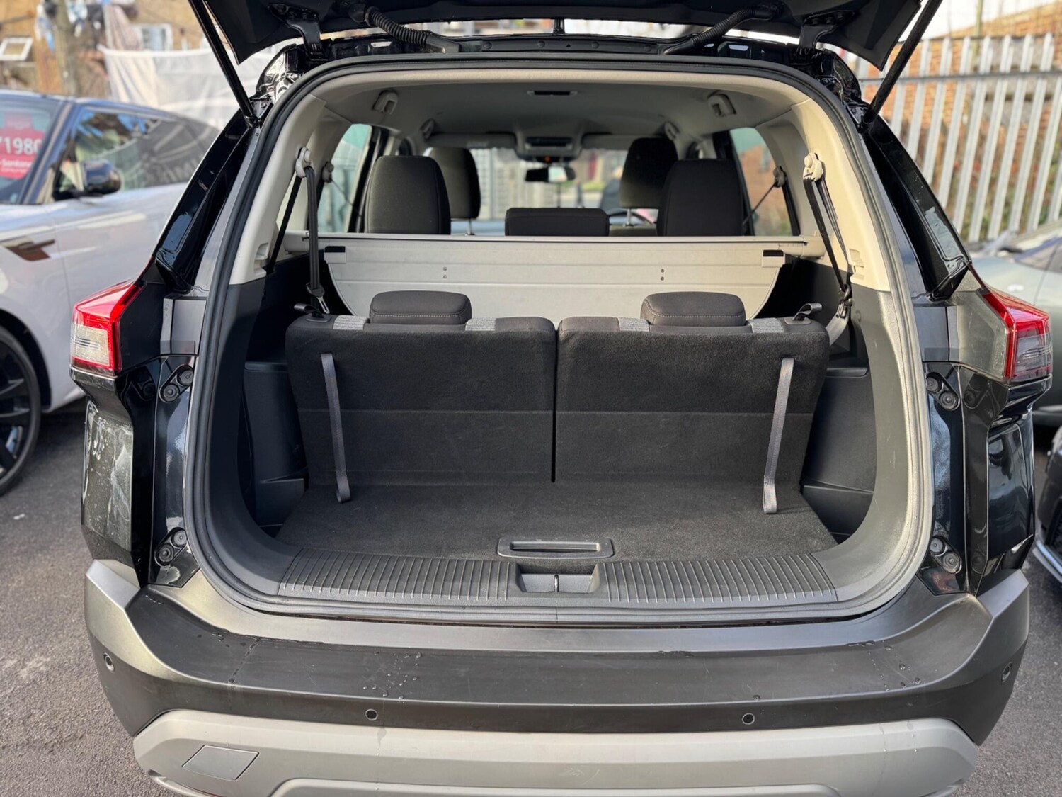 Used Nissan X-Trail for sale - 77238067: Photo 42