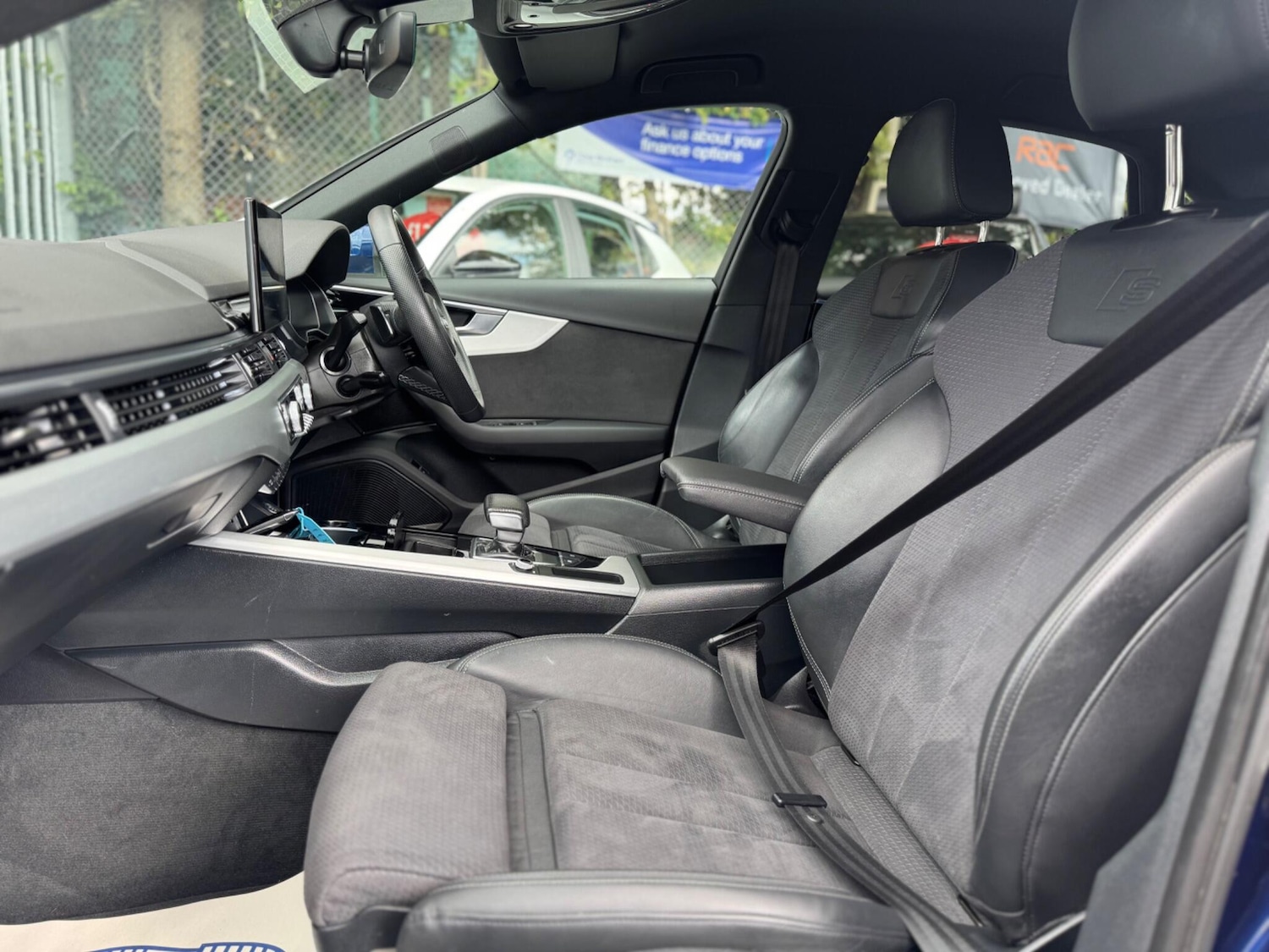 Used Audi A4 for sale - 77067019: Photo 35