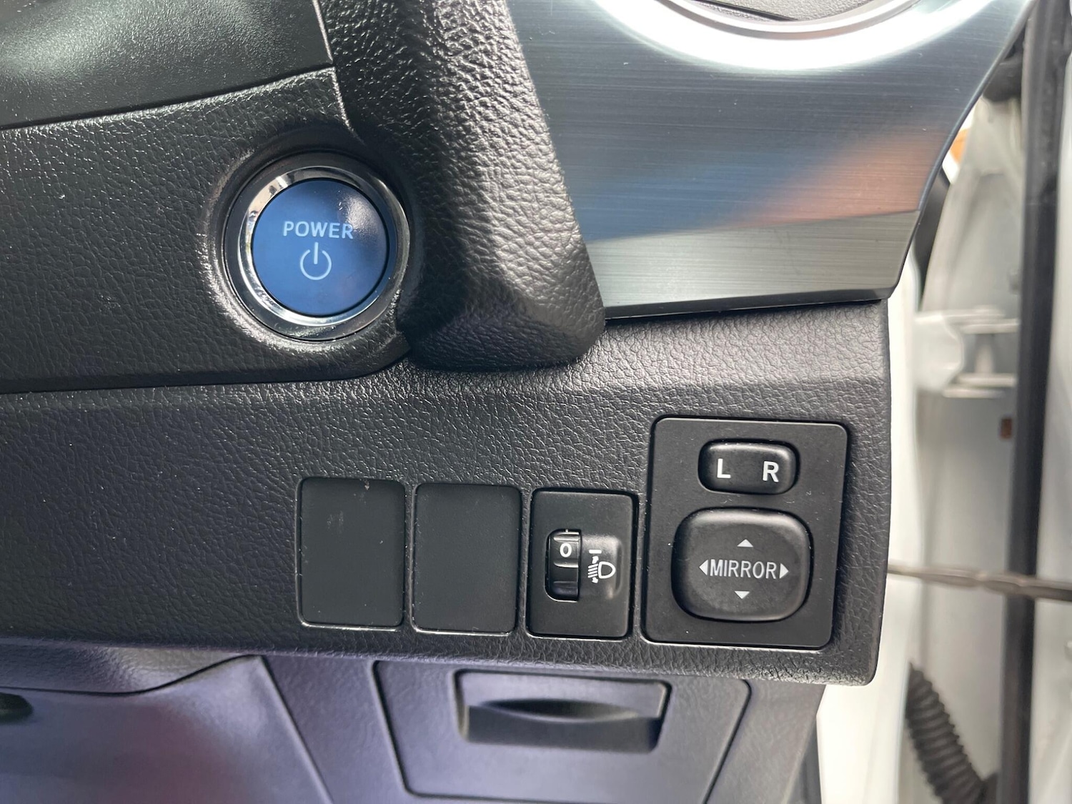 Used Toyota Auris 2013 for sale - 76992589: Photo 18