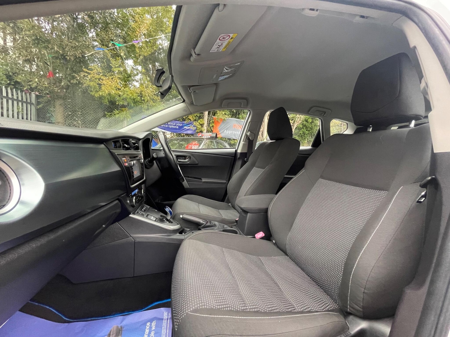 Used Toyota Auris 2013 for sale - 76992589: Photo 30