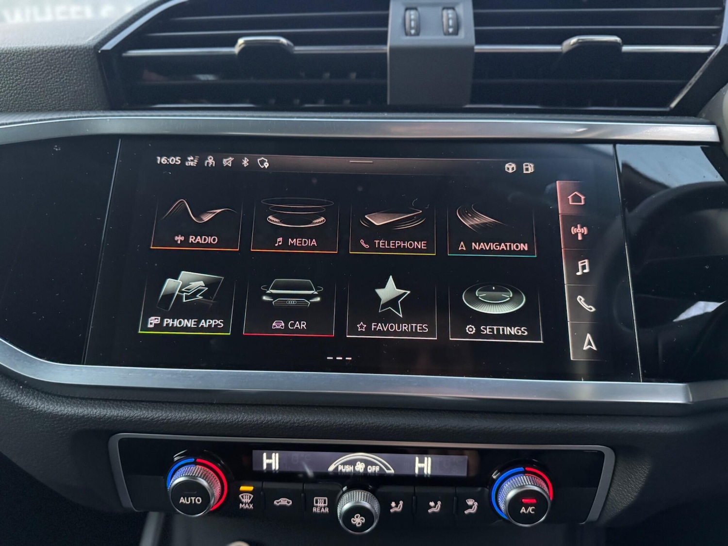 Used Audi Q3 2021 for sale - 76645750: Photo 21